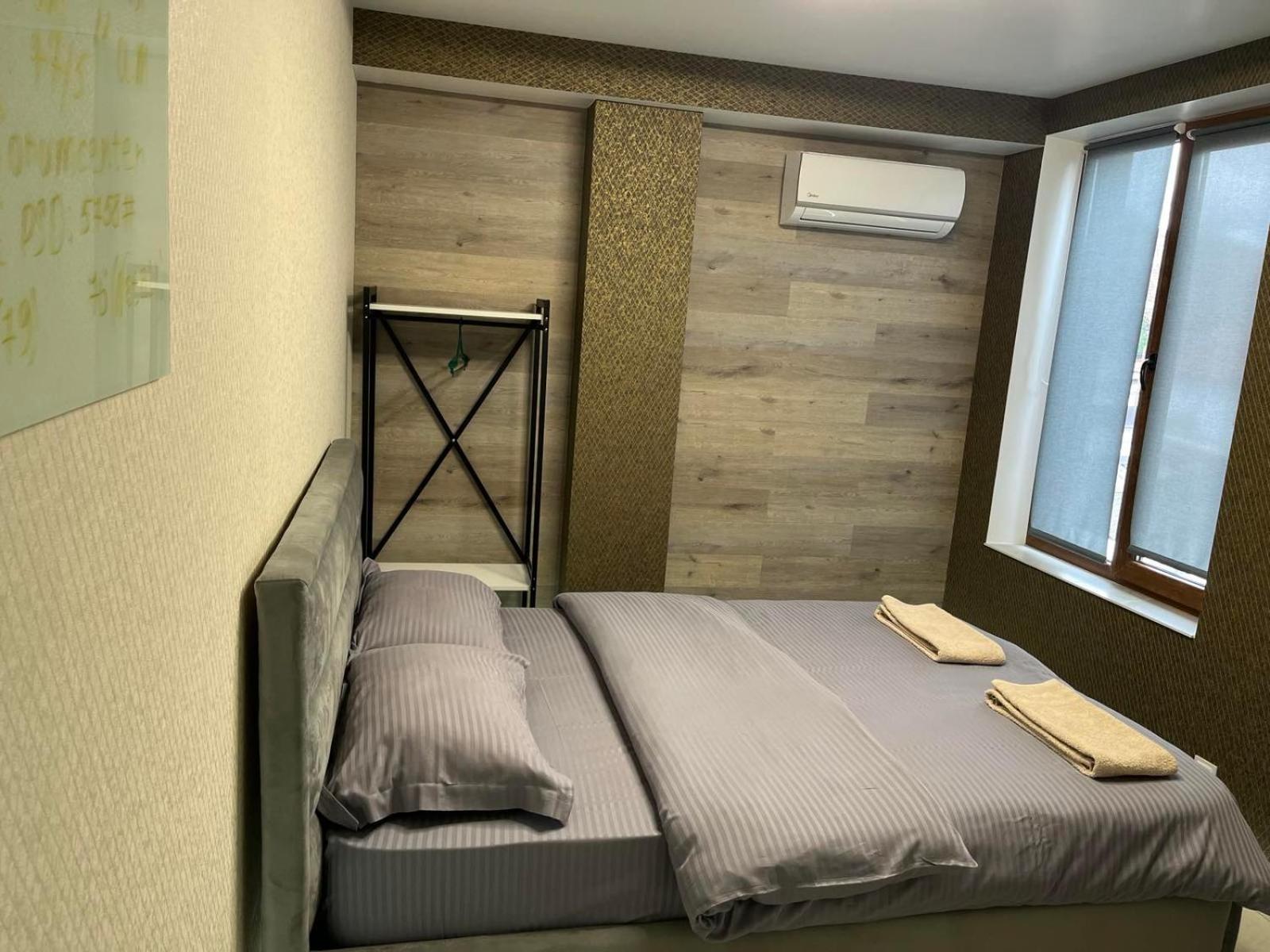 77/5 Hotel Chişinǎu Buitenkant foto