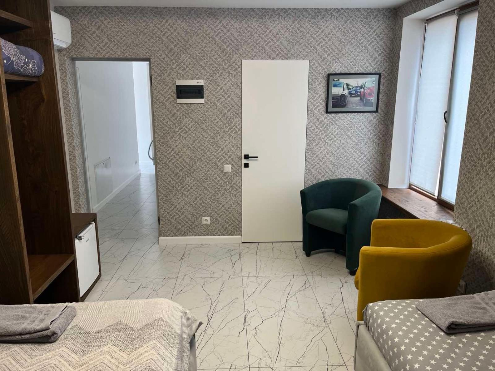 77/5 Hotel Chişinǎu Buitenkant foto