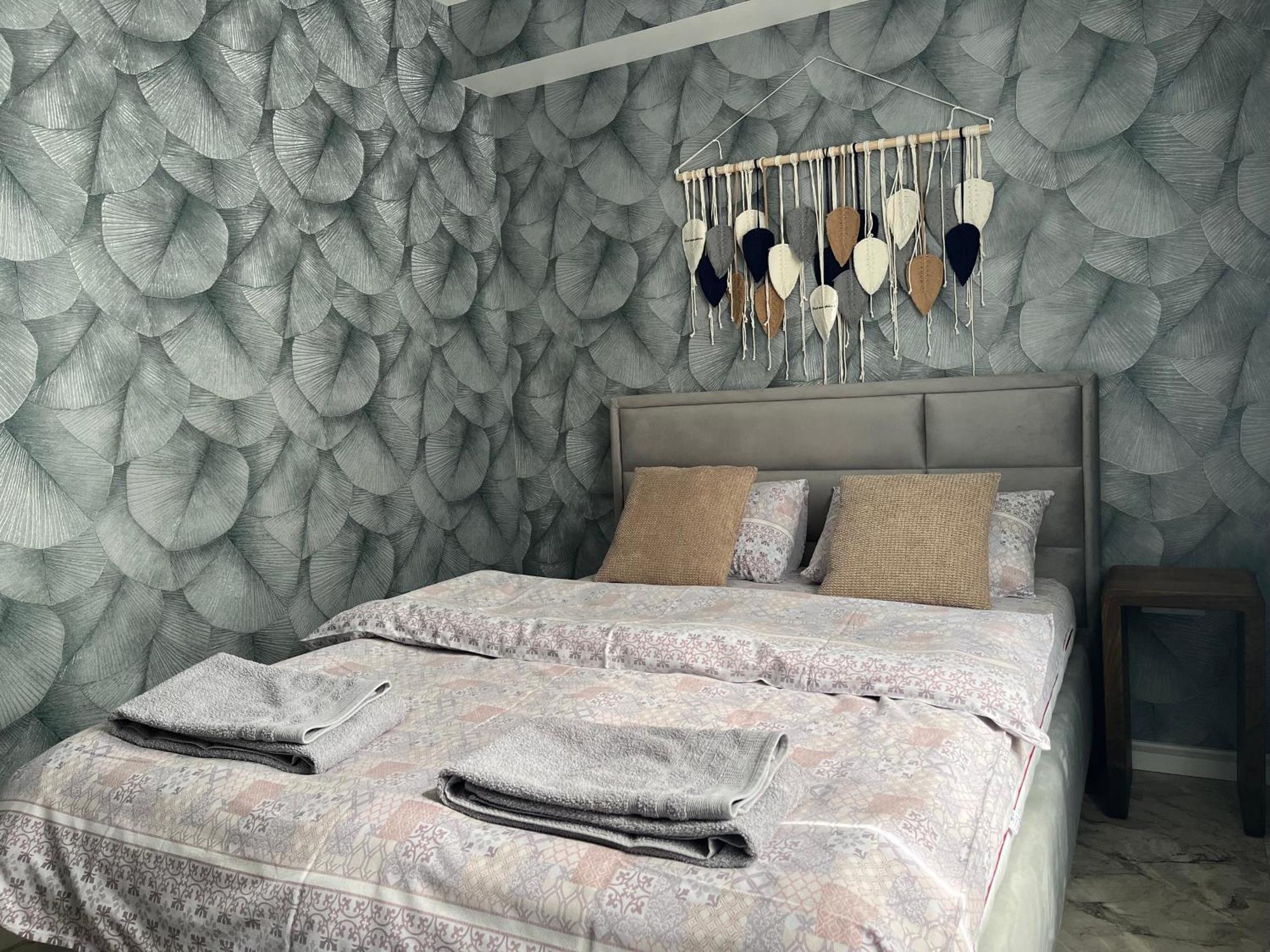 77/5 Hotel Chişinǎu Buitenkant foto