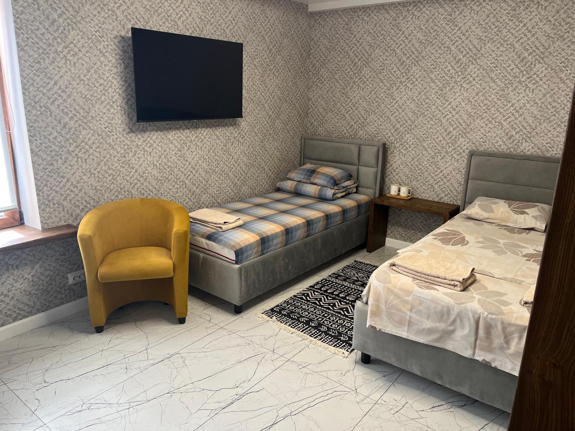 77/5 Hotel Chişinǎu Buitenkant foto
